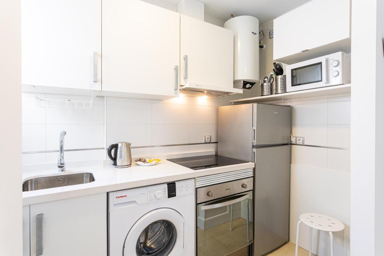 Holidays2Malaga Dos Aceras Apartment Exterior photo