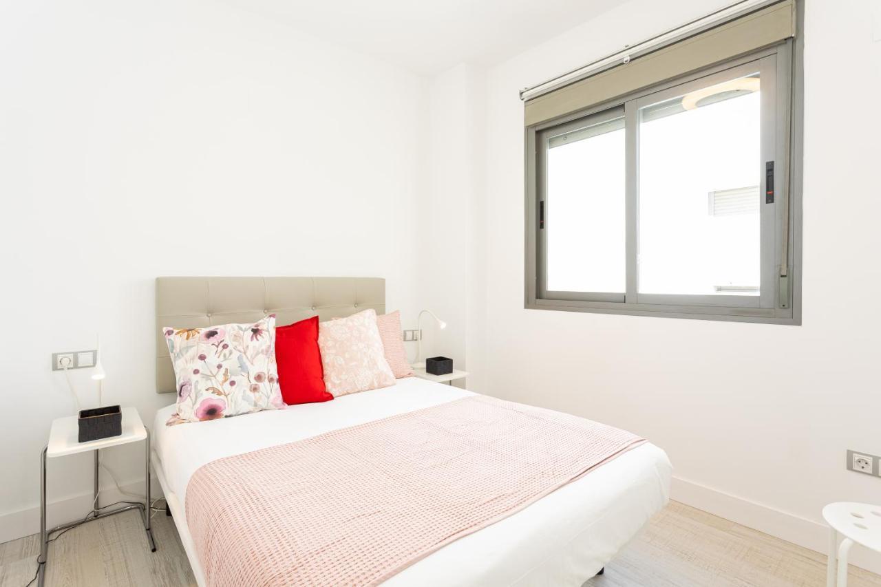 Holidays2Malaga Dos Aceras Apartment Exterior photo